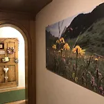 Restaurant Gaestehaus Wiesenheim بيت ضيافة