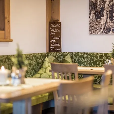 Restaurant Gaestehaus Wiesenheim בית הארחה אודרנס