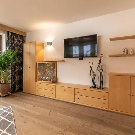 Restaurant Gaestehaus Wiesenheim בית הארחה