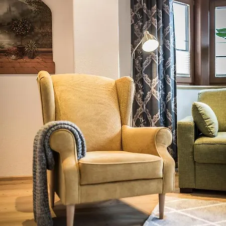 Restaurant Gaestehaus Wiesenheim בית הארחה 2*