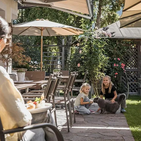 Gaestehaus Restaurant Wiesenheim אודרנס