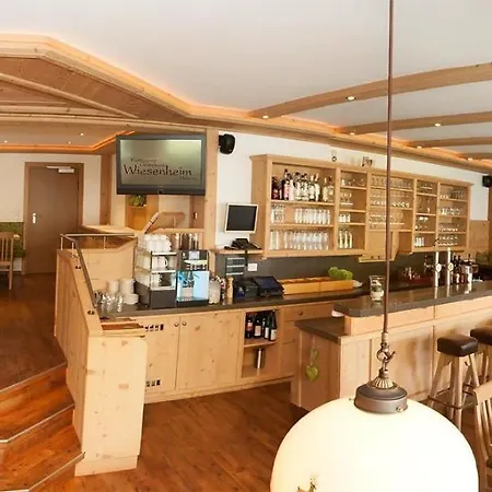 לינה וארוחת בוקר Gaestehaus Restaurant Wiesenheim אודרנס