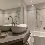 Restaurant Gaestehaus Wiesenheim Pensjonat 2*