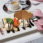 Pensjonat Restaurant Gaestehaus Wiesenheim 2*