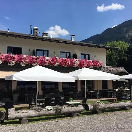 Restaurant Gaestehaus Wiesenheim Guest house Uderns