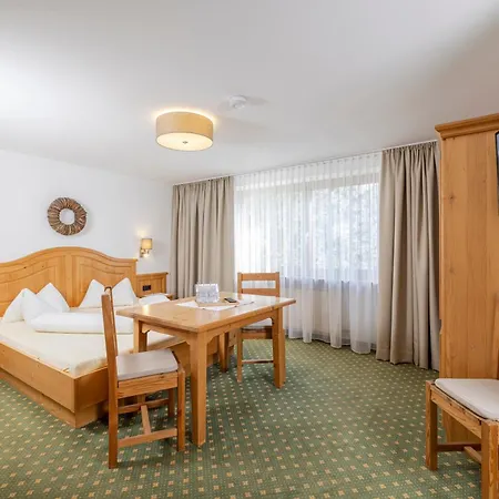 Guest house Restaurant Gaestehaus Wiesenheim 2*