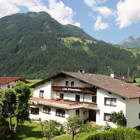 Gaestehaus Restaurant Wiesenheim B&B 유던스