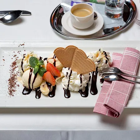 Gaestehaus Restaurant Wiesenheim 2*