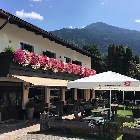 Gaestehaus Restaurant Wiesenheim 유던스